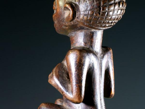 Peigne Tchokwe en bois (3)