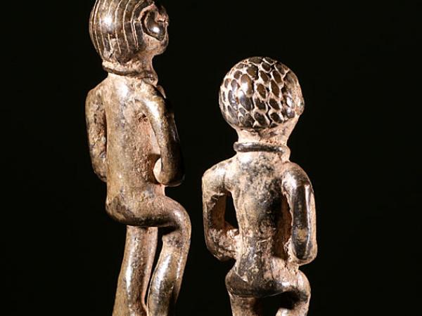 Pair of Lobi hairpins (3)