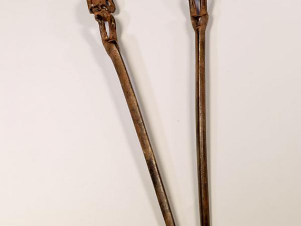 Pair of Lobi hairpins (3)