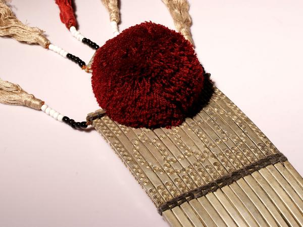 Yao silver comb (2)